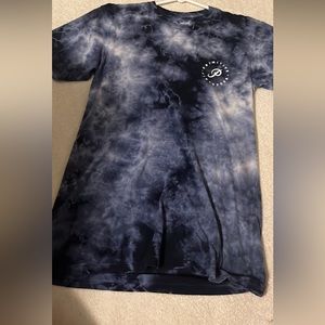 Primitive, blue tie dye/lightning design tshirt